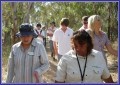 RiverConnect Field Officer Wendy D’Amore and Parks Victoria’s Greta Morgan lead students.